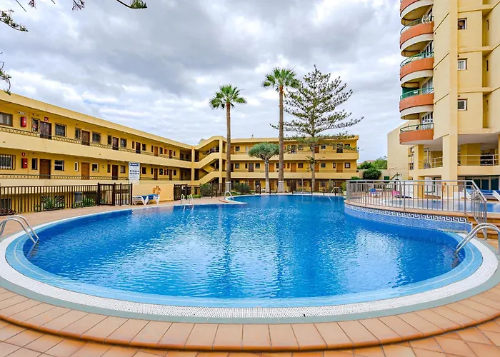 Apartment Torres Vistas *